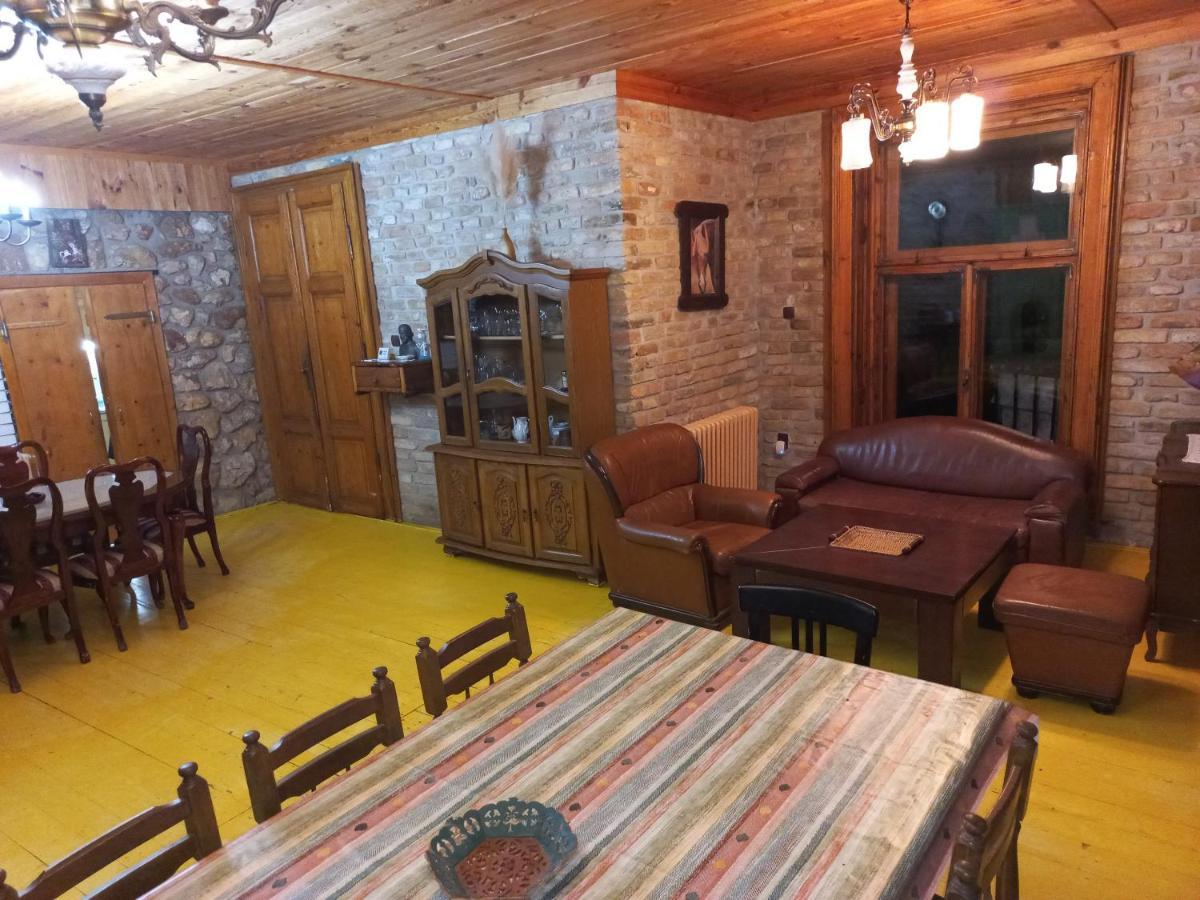 Lodging Vidmar Σρέμσκι Καρλόβτσι Εξωτερικό φωτογραφία